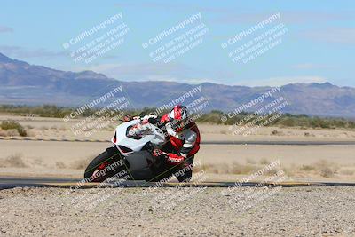 media/Feb-04-2024-SoCal Trackdays (Sun) [[91d6515b1d]]/7-Turn 9 Inside (1140am)/